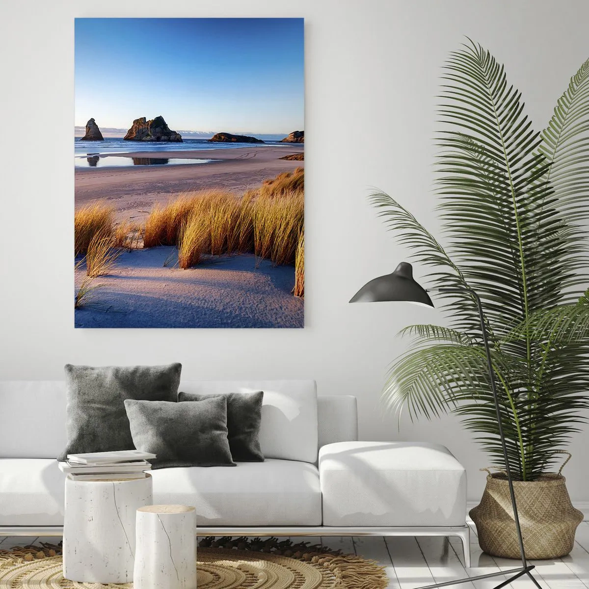 Glasbild - Bild auf glas - Ein malerischer Strand mit Blick auf die Felsen und das Meer bei Sonnenuntergang - 80x120cm - Für Friedenssuchende - Moderne Wanddekoration für Wohnzimmer und Schlafzimmer ARTTOR