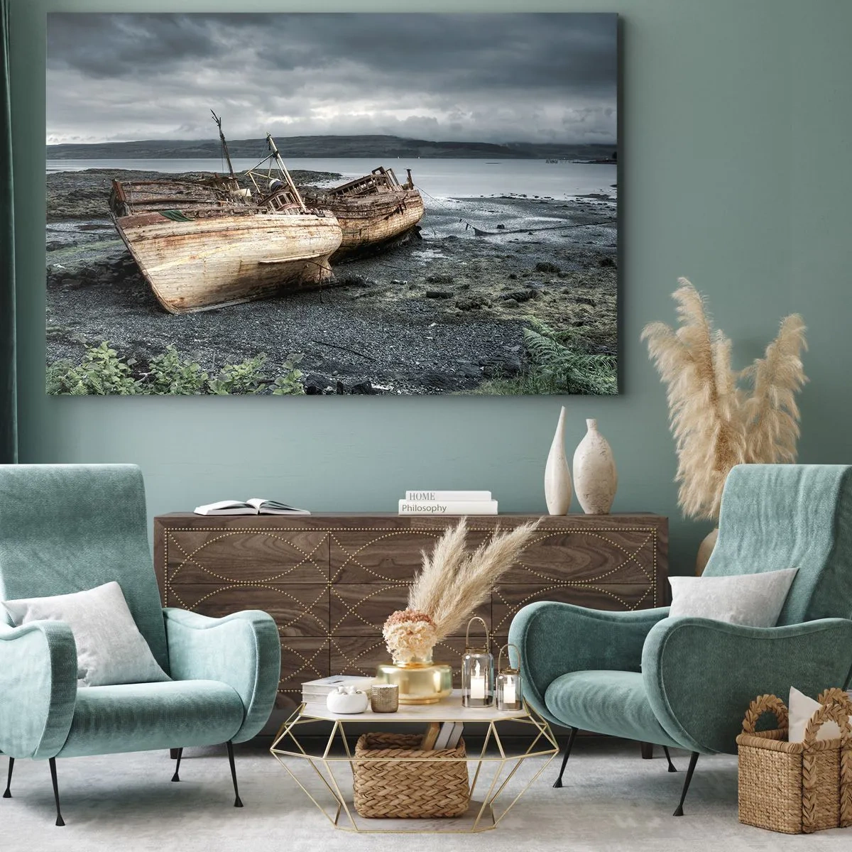 Bild auf Leinwand - Leinwandbild - Verlassene Boote am Ufer in einer regnerischen Szene - 100x70cm - „Als Zeichen würdevoller Härten“ - Moderne Wanddekoration für Wohnzimmer und Schlafzimmer ARTTOR