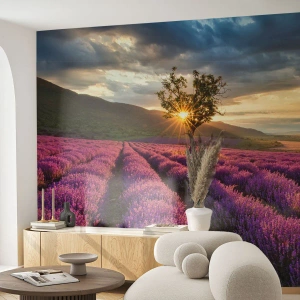 Fototapete Premium Sand - Lavendelfeld bei Sonnenuntergang - 100x70cm - Fliederfarbenes Aroma - Moderne Wanddekoration für Wohnzimmer und Schlafzimmer ARTTOR