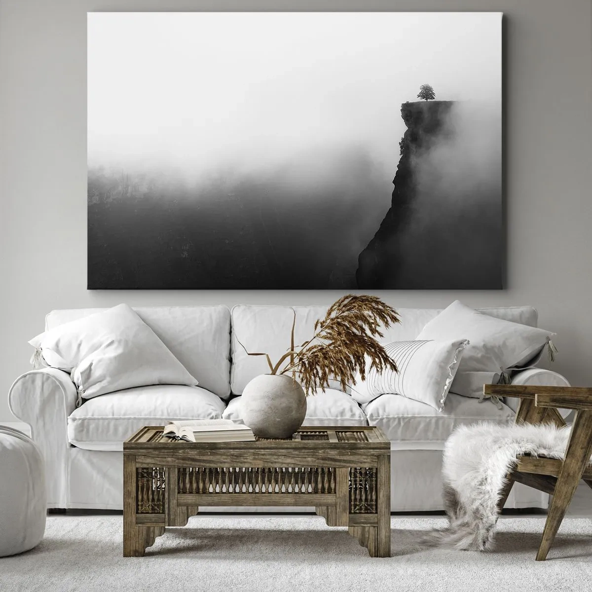 Bild auf Leinwand - Leinwandbild - Ein einsamer Baum am Rand einer Klippe, umgeben von Nebel - 70x50cm - Am Rande der Welt - Moderne Wanddekoration für Wohnzimmer und Schlafzimmer ARTTOR
