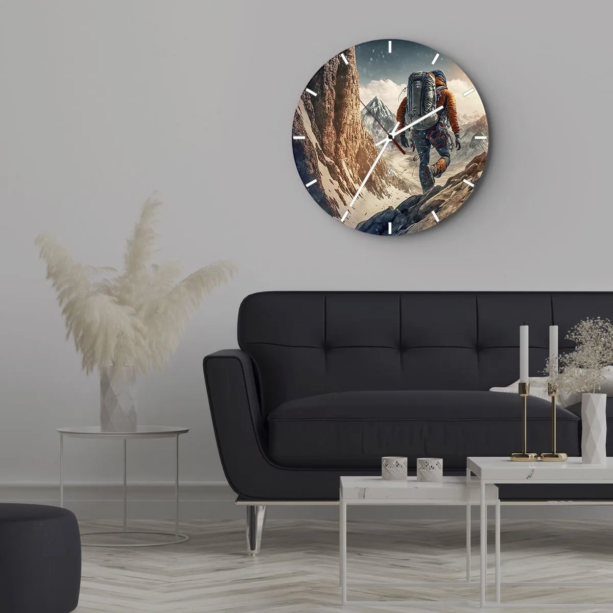 Wanduhr - Glasuhr - Ein Wanderer, der allein einen Bergpfad erklimmt - 30x30cm - Einsamer Krieger - Moderne Wanddekoration für Wohnzimmer, Küche und Schlafzimmer ARTTOR