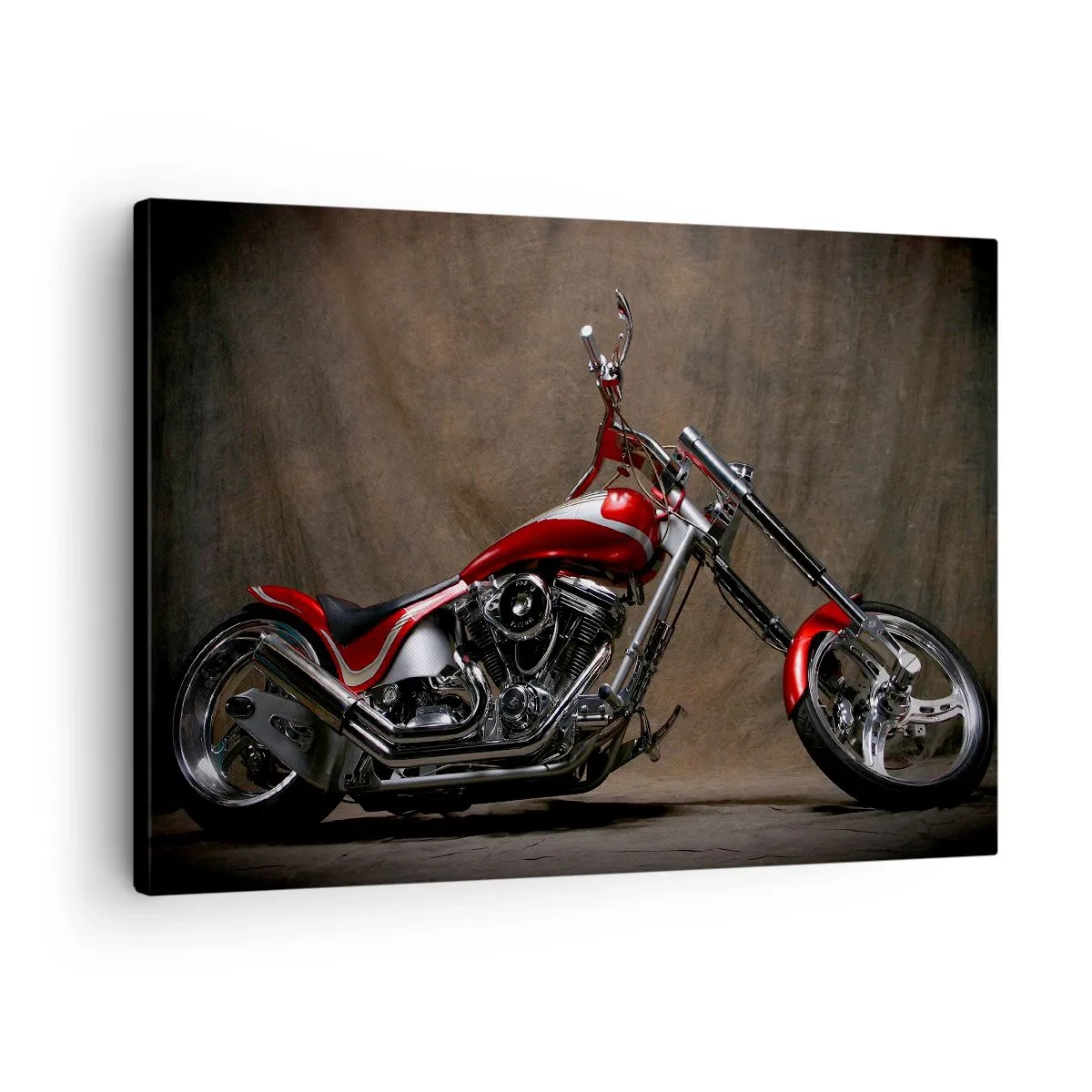 Bild auf Leinwand - Leinwandbild - Rotes Custom-Motorrad vor braunem Stoffhintergrund - 70x50cm - Rote und silberne Schönheit - Moderne Wanddekoration für Wohnzimmer und Schlafzimmer ARTTOR