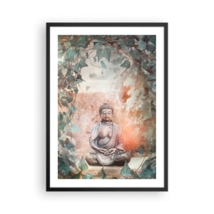Poster in einem schwarzem Rahmen - Eine von Efeu umgebene Buddha-Statue in einer meditativen Aura - 50x70cm - Freudige Harmonie - Moderne Wanddekoration für Wohnzimmer und Schlafzimmer ARTTOR
