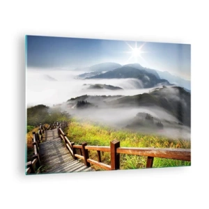Glasbild - Bild auf glas - Berglandschaft mit Nebel und einem Holzweg bei Sonnenaufgang - 70x50cm - Gewebt aus Lichtschein und Nebel - Moderne Wanddekoration für Wohnzimmer und Schlafzimmer ARTTOR