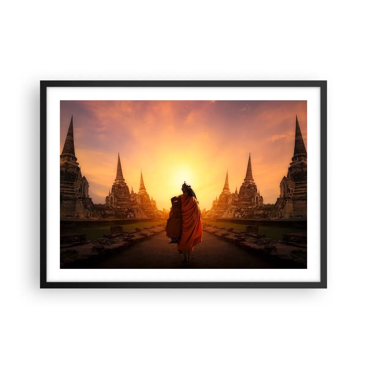 Poster in einem schwarzem Rahmen - Ein Mönch zwischen den Tempeln bei Sonnenuntergang - 70x50cm - In Frieden für die Ewigkeit - Moderne Wanddekoration für Wohnzimmer und Schlafzimmer ARTTOR