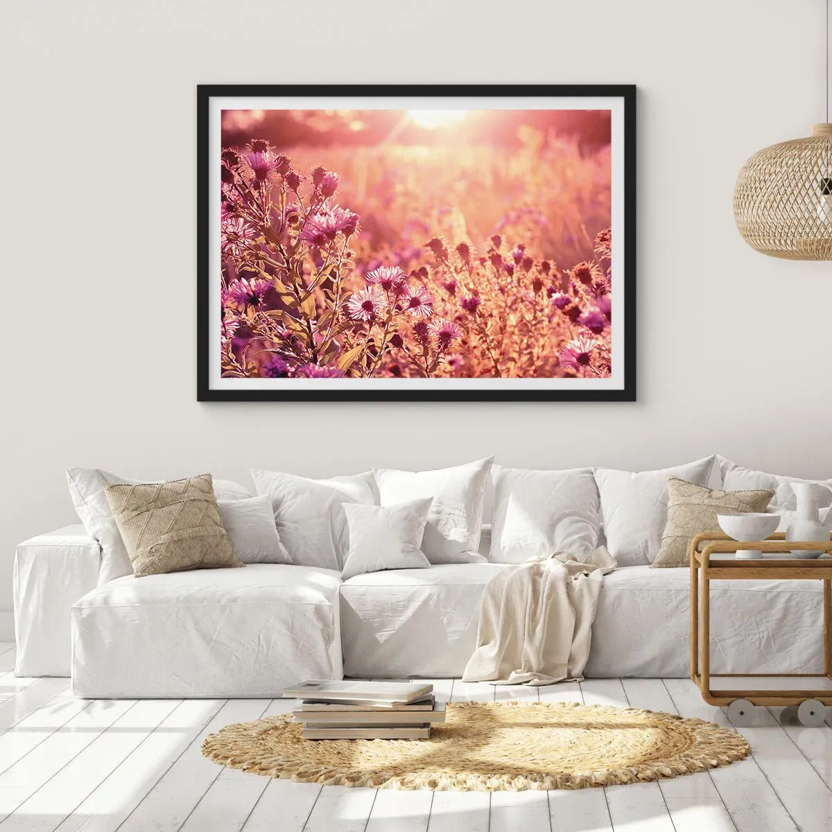 Poster in einem schwarzem Rahmen - Wiese im Licht der untergehenden Sonne - 100x70cm - Bevor der Sommer vorbei ist - Moderne Wanddekoration für Wohnzimmer und Schlafzimmer ARTTOR