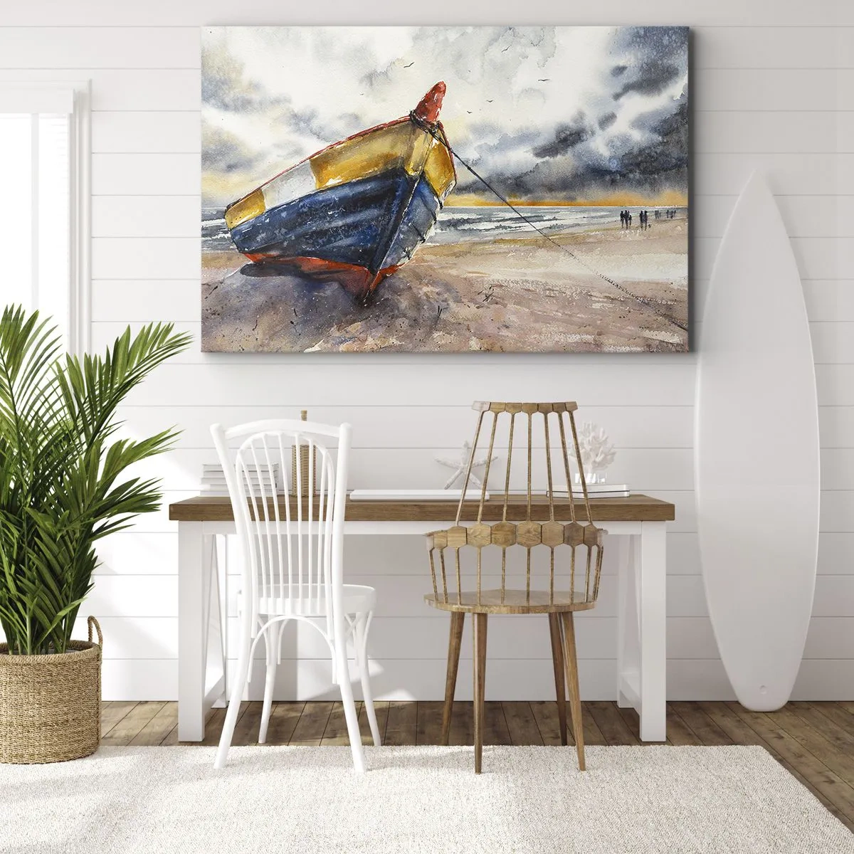 Bild auf Leinwand - Leinwandbild - Ein malerisches Boot am Strand unter einem bewölkten Himmel - 120x80cm - Erholung am Ufer - Moderne Wanddekoration für Wohnzimmer und Schlafzimmer ARTTOR
