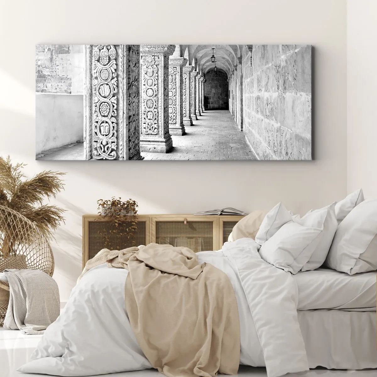 Bild auf Leinwand - Leinwandbild - Historische Säulen in einer monochromen Aufnahme - 160x50cm - Und wo geht’s hin...? - Moderne Wanddekoration für Wohnzimmer und Schlafzimmer ARTTOR