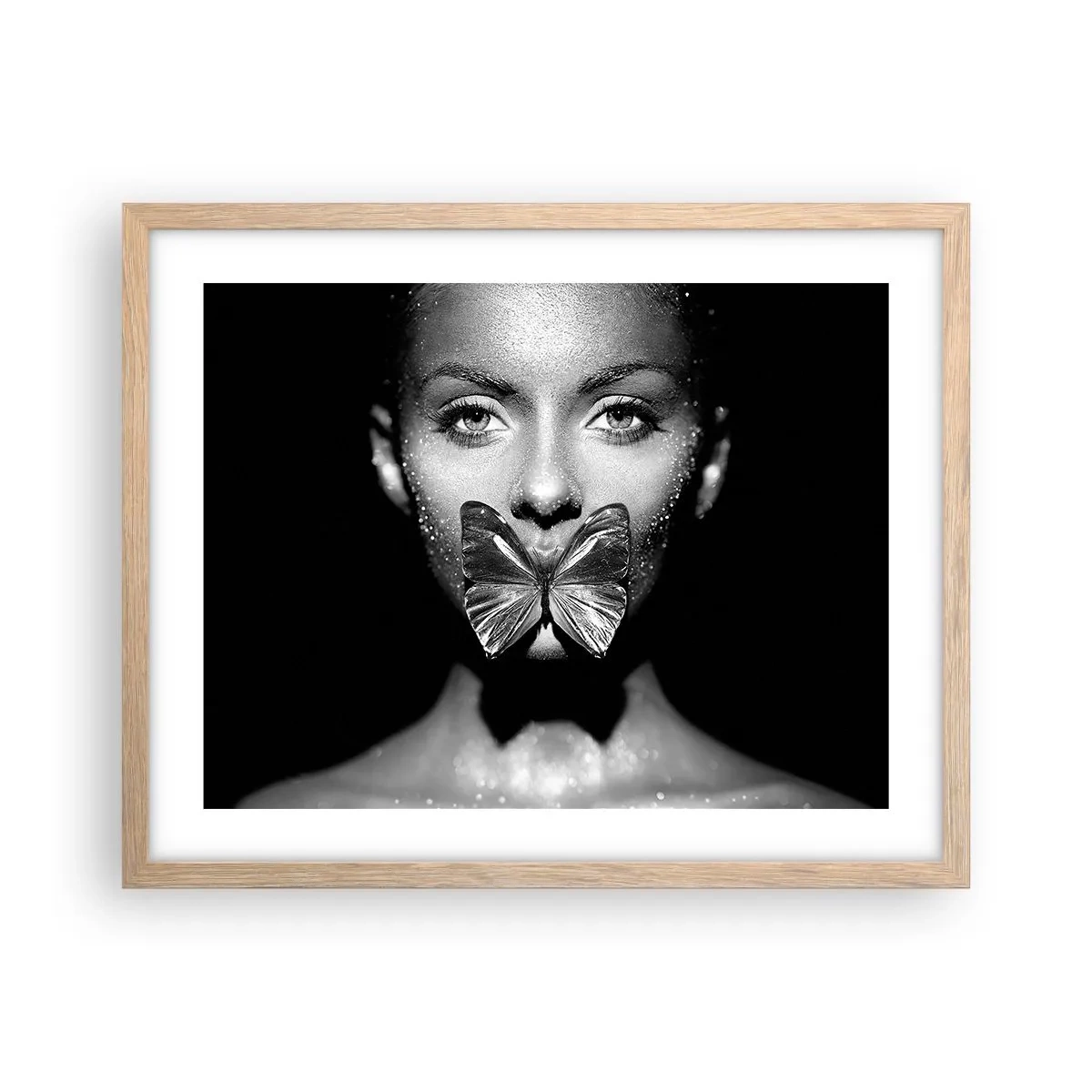 Poster in einem Rahmen aus heller Eiche - Schmetterlingskuss - 50x40 cm