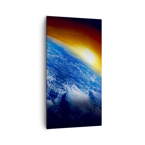 Bild auf Leinwand - Leinwandbild - Sonnenaufgang über dem blauen Planeten - 55x100 cm