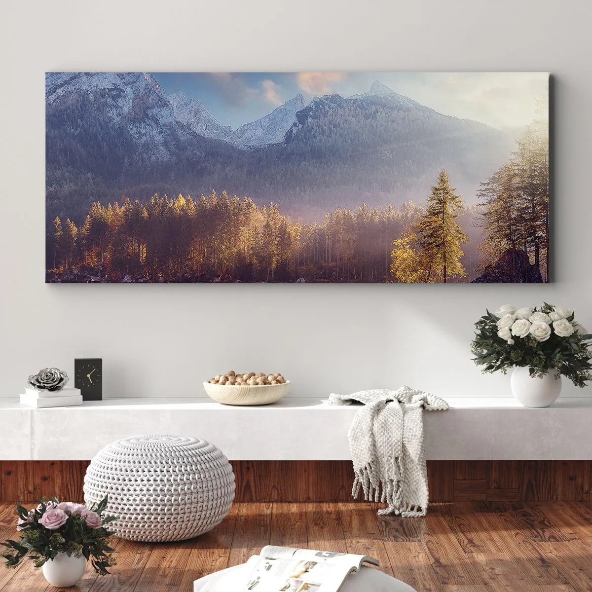 Bild auf Leinwand - Leinwandbild - Malerischer Blick auf den Bergwald und den See im Morgengrauen - 140x50cm - In den Bergen und Tälern - Moderne Wanddekoration für Wohnzimmer und Schlafzimmer ARTTOR