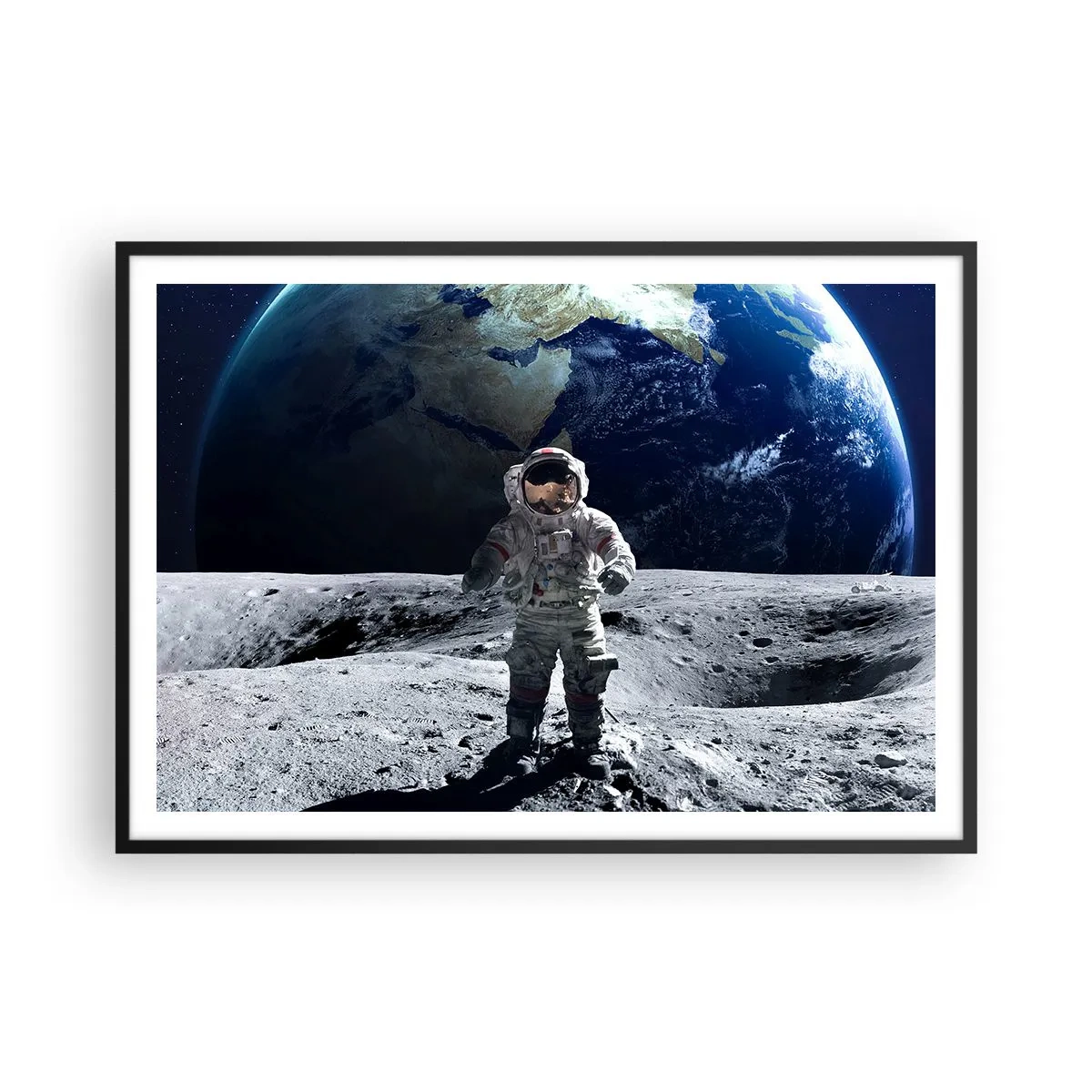 Poster in einem schwarzem Rahmen - Astronaut auf der Mondoberfläche mit der Erde im Hintergrund - 100x70cm - Grüße vom Mond - Moderne Wanddekoration für Wohnzimmer und Schlafzimmer ARTTOR
