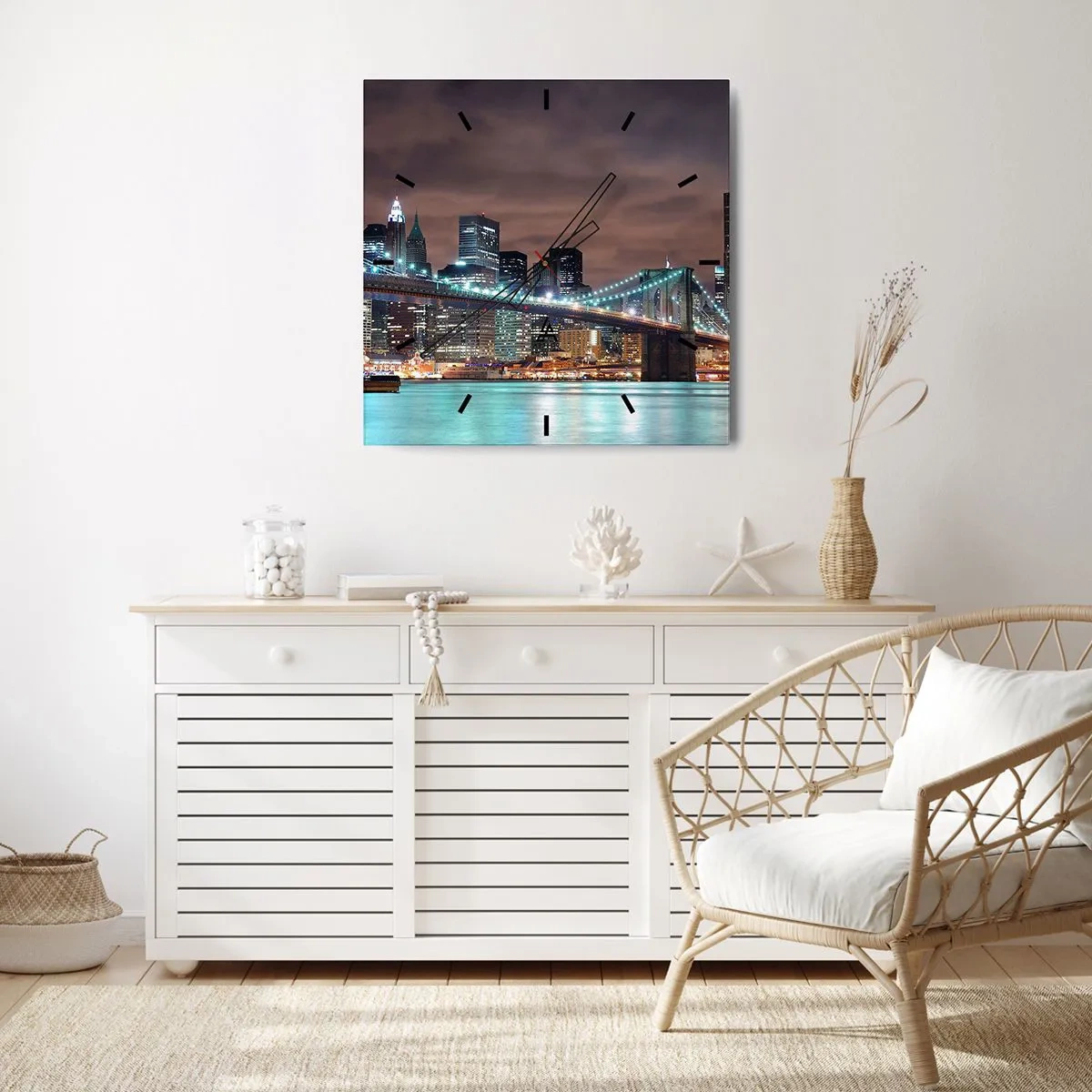 Wanduhr - Glasuhr - Die nachts beleuchtete Brücke vor dem Hintergrund des modernen Stadtpanoramas - 30x30cm - Lichter der Großstadt - Moderne Wanddekoration für Wohnzimmer und Schlafzimmer ARTTOR