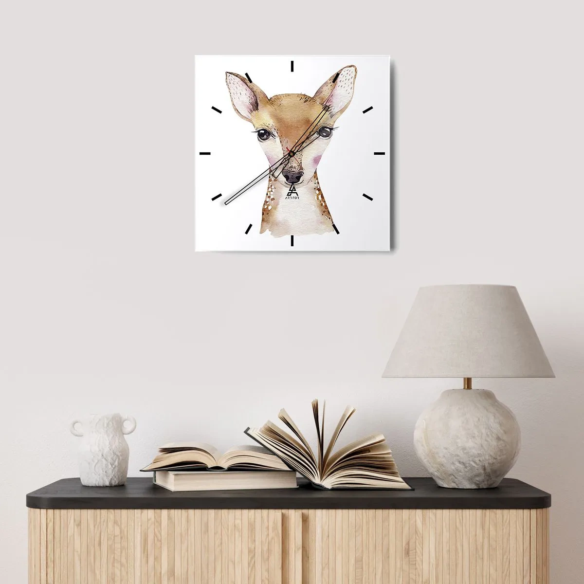 Wanduhr - Glasuhr - Aquarellporträt eines jungen Rehs auf weißem Hintergrund - 30x30cm - Die Natur der Unschuld - Moderne Wanddekoration für Wohnzimmer und Schlafzimmer ARTTOR