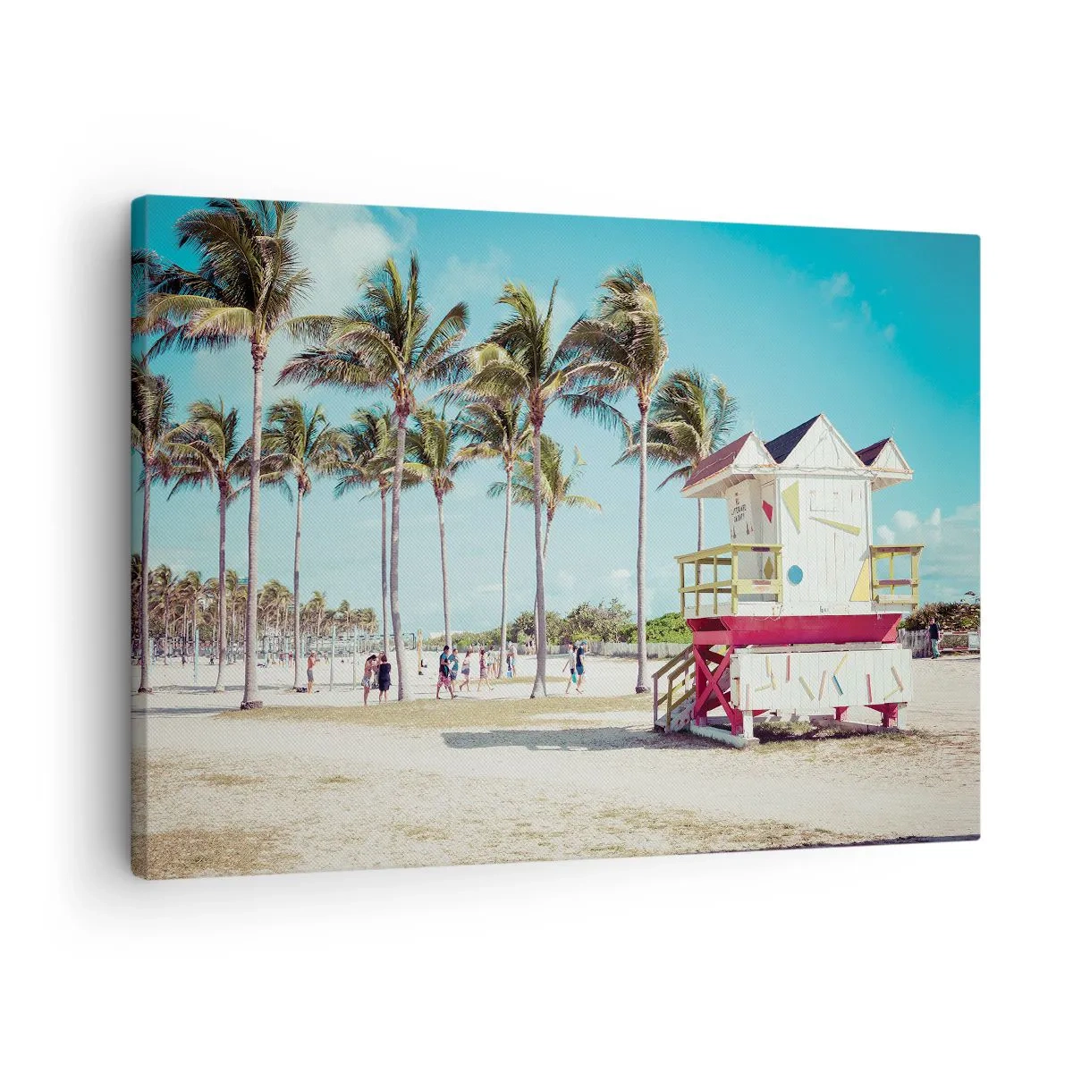 Bild auf Leinwand - Leinwandbild - Ein Strand mit Palmen und einem Rettungsschwimmerturm im Hintergrund - 70x50cm - Dir steht ein schöner Tag bevor - Moderne Wanddekoration für Wohnzimmer und Schlafzimmer ARTTOR