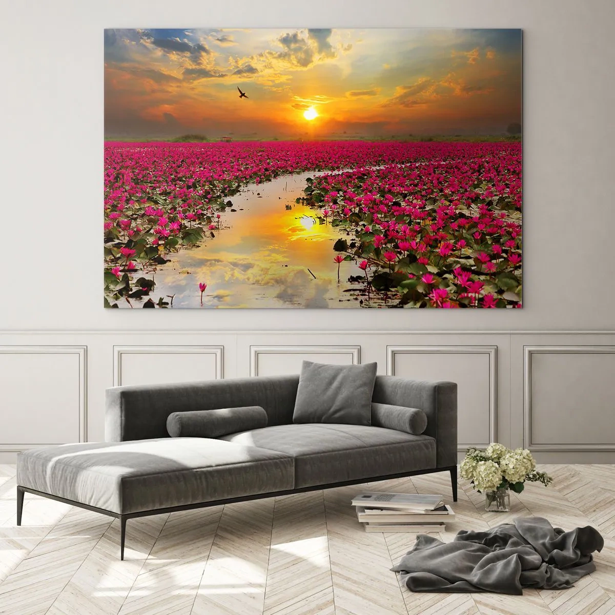 Glasbild - Bild auf glas - Rosa Seerosen auf einem See bei Sonnenuntergang - 100x70cm - Das geheime Leben des Sees - Moderne Wanddekoration für Wohnzimmer und Schlafzimmer ARTTOR