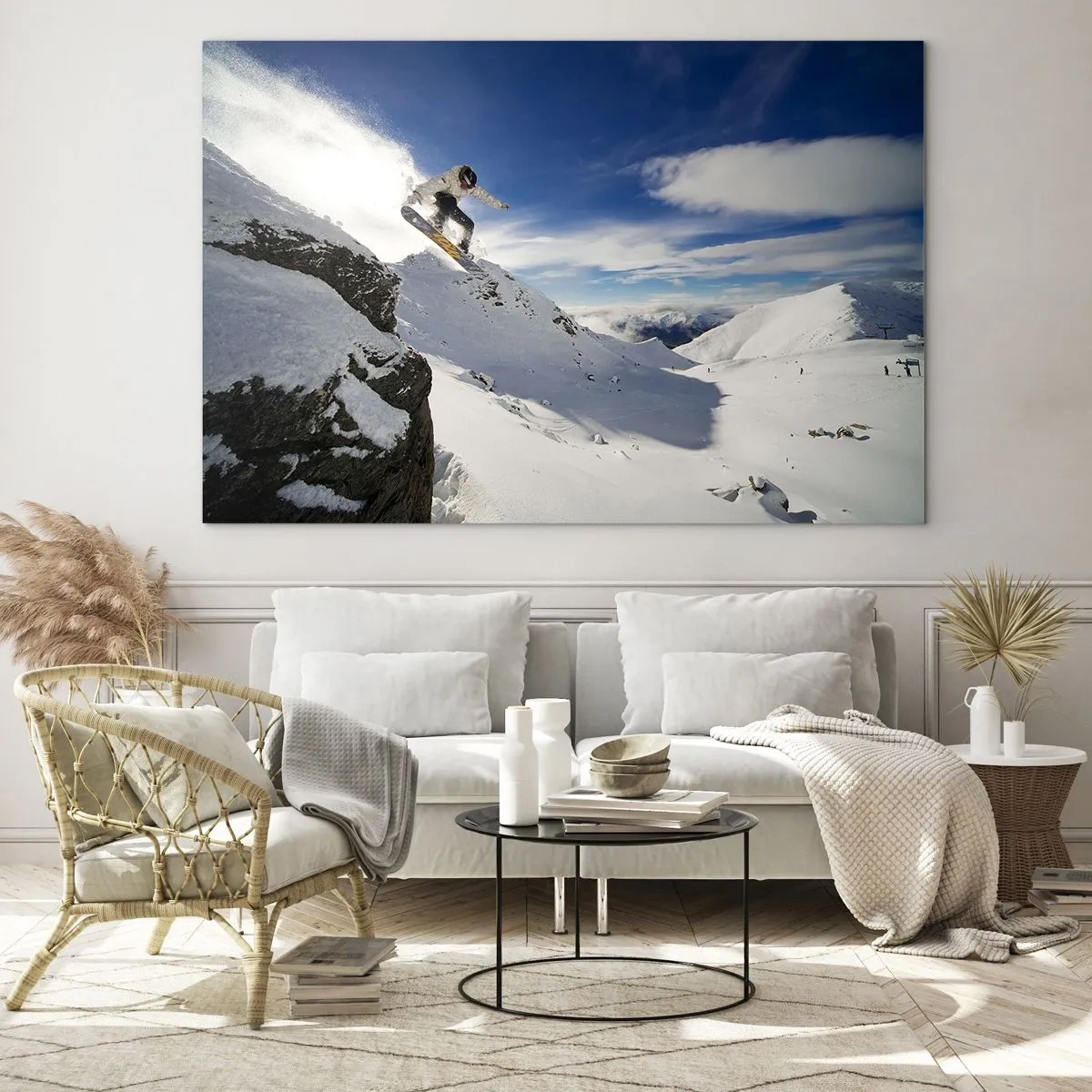 Glasbild - Bild auf glas - Ein Snowboarder springt im Winter von einer Klippe in den Bergen - 120x80cm - Freiheit ohne Grenzen - Moderne Wanddekoration für Wohnzimmer und Schlafzimmer ARTTOR