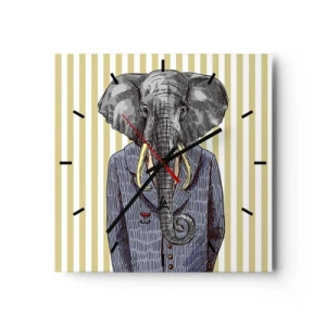 Wanduhr - Glasuhr - Ein Elefant im Anzug vor einem Hintergrund aus beigen Streifen - 30x30cm - Von Natur aus elegant - Moderne Wanddekoration für Wohnzimmer und Schlafzimmer ARTTOR