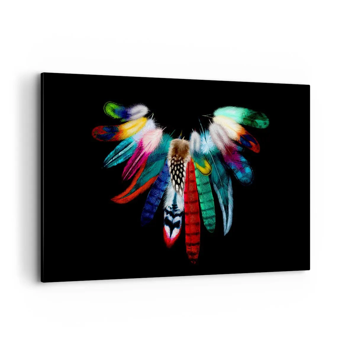 Bild auf Leinwand - Leinwandbild - Bunte Federn auf schwarzem Hintergrund in einer künstlerischen Komposition - 120x80cm - Indische Halskette - Moderne Wanddekoration für Wohnzimmer und Schlafzimmer ARTTOR