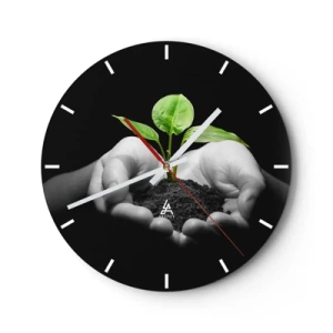 Wanduhr - Glasuhr - Ein grüner Spross in den Händen auf schwarzem Hintergrund - 30x30cm - Ich liebe die Natur, ich beschütze sie - Moderne Wanddekoration für Wohnzimmer, Küche und Schlafzimmer ARTTOR