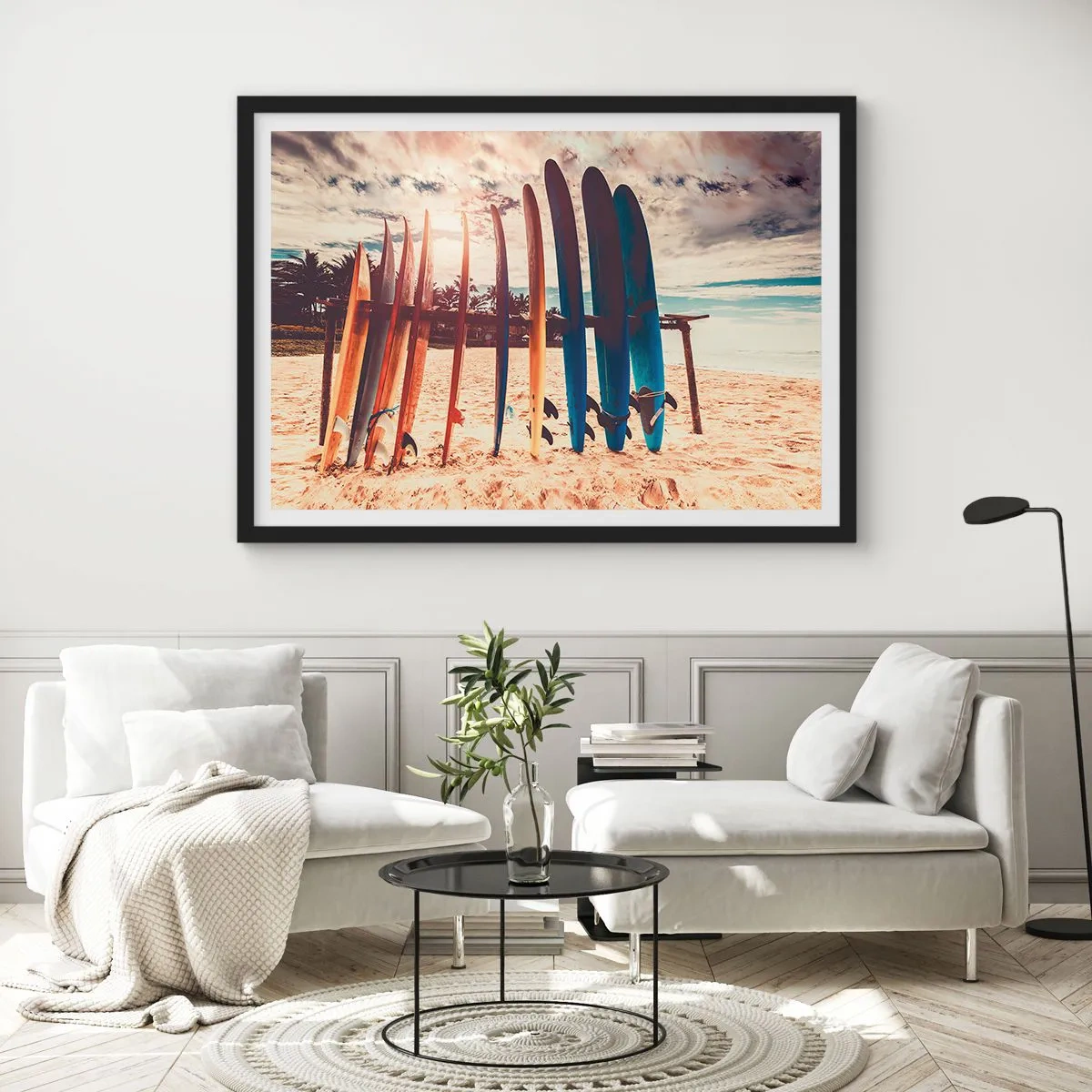 Poster in einem schwarzem Rahmen - Surfbretter am Strand bei Sonnenuntergang - 100x70cm - Gute Nacht bis morgen - Moderne Wanddekoration für Wohnzimmer und Schlafzimmer ARTTOR