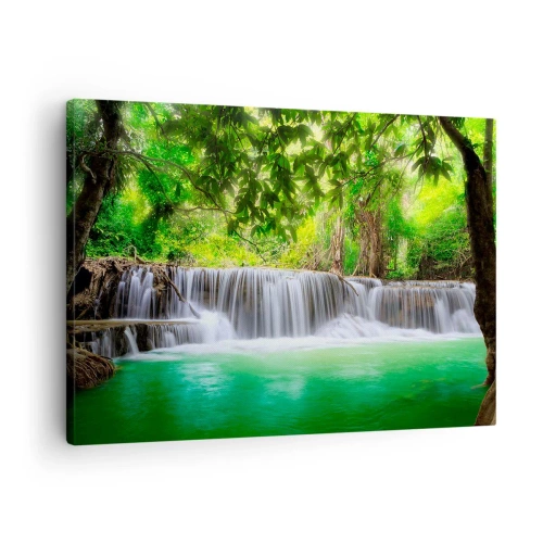 Bild auf Leinwand - Leinwandbild - Ein grüner Wasserfall, umgeben von dichter tropischer Vegetation - 70x50cm - Eine Kaskade in Grün - Moderne Wanddekoration für Wohnzimmer und Schlafzimmer ARTTOR