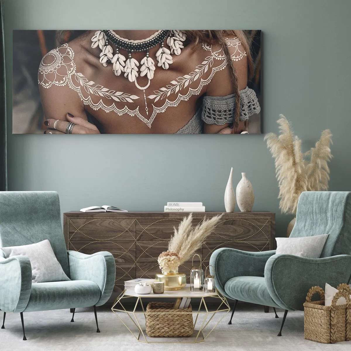Bild auf Leinwand - Leinwandbild - Boho-Style mit Muschelschmuck und Lochmuster - 140x50cm - Talismane, Rituale der Weiblichkeit - Moderne Wanddekoration für Wohnzimmer und Schlafzimmer ARTTOR