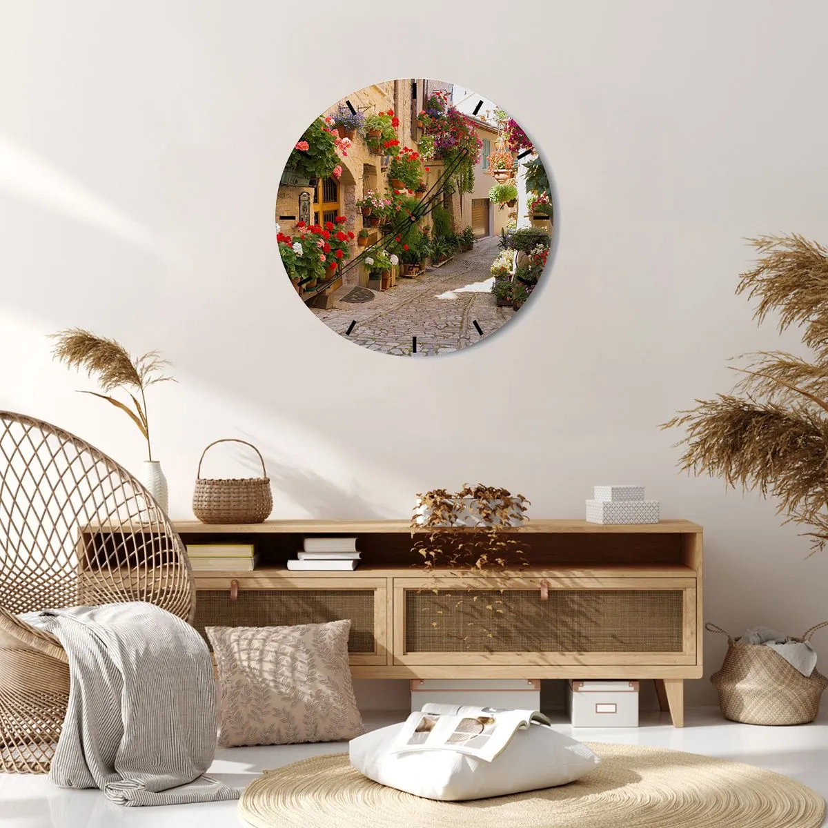 Wanduhr - Glasuhr - Ein Zifferblatt mit dem Motiv einer malerischen Straße voller bunter Blumen - 30x30cm - In der Flut Blumen - Moderne Wanddekoration für Wohnzimmer, Küche und Schlafzimmer ARTTOR