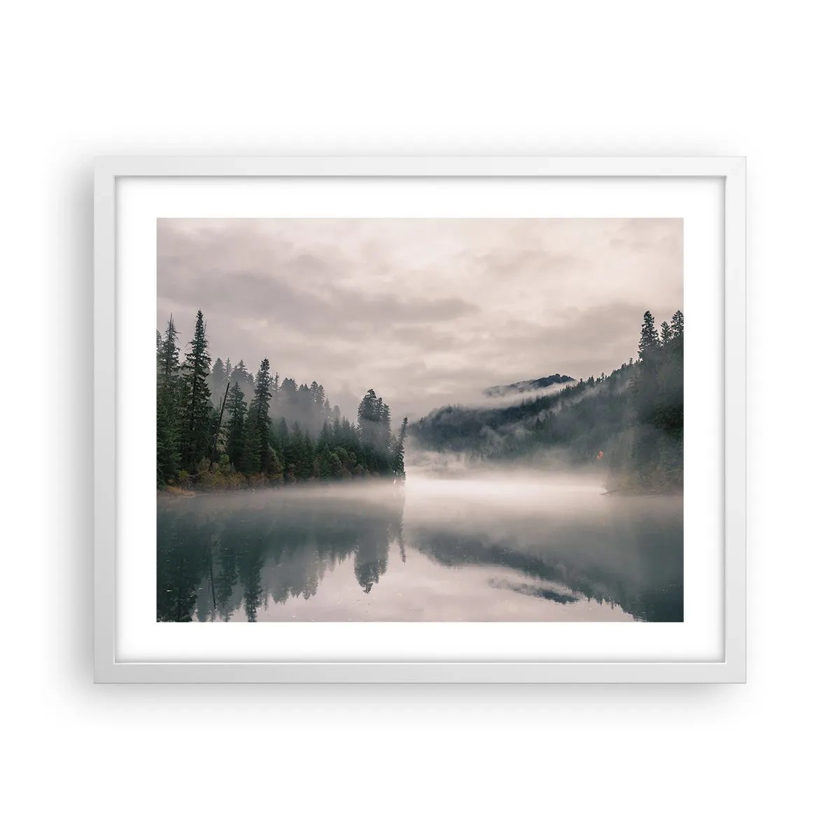 Poster in einem weißen Rahmen - In Reflexion, im Nebel - 50x40 cm