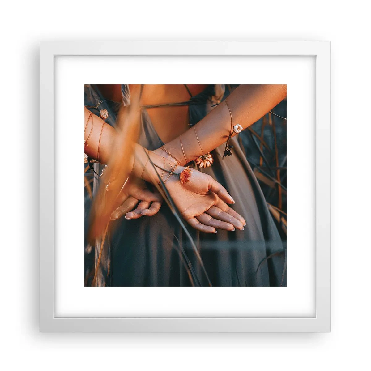 Poster in einem weißen Rahmen - Verbunden mit der Natur - 30x30 cm