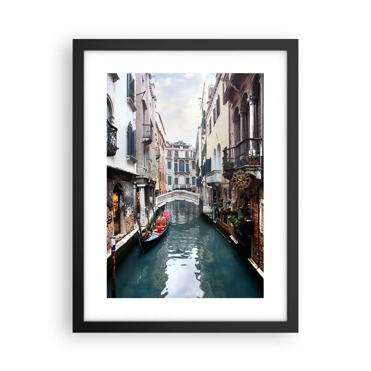 Poster in einem schwarzem Rahmen - Venezianische Landschaft mit Gondel und Brücke - 30x40 cm