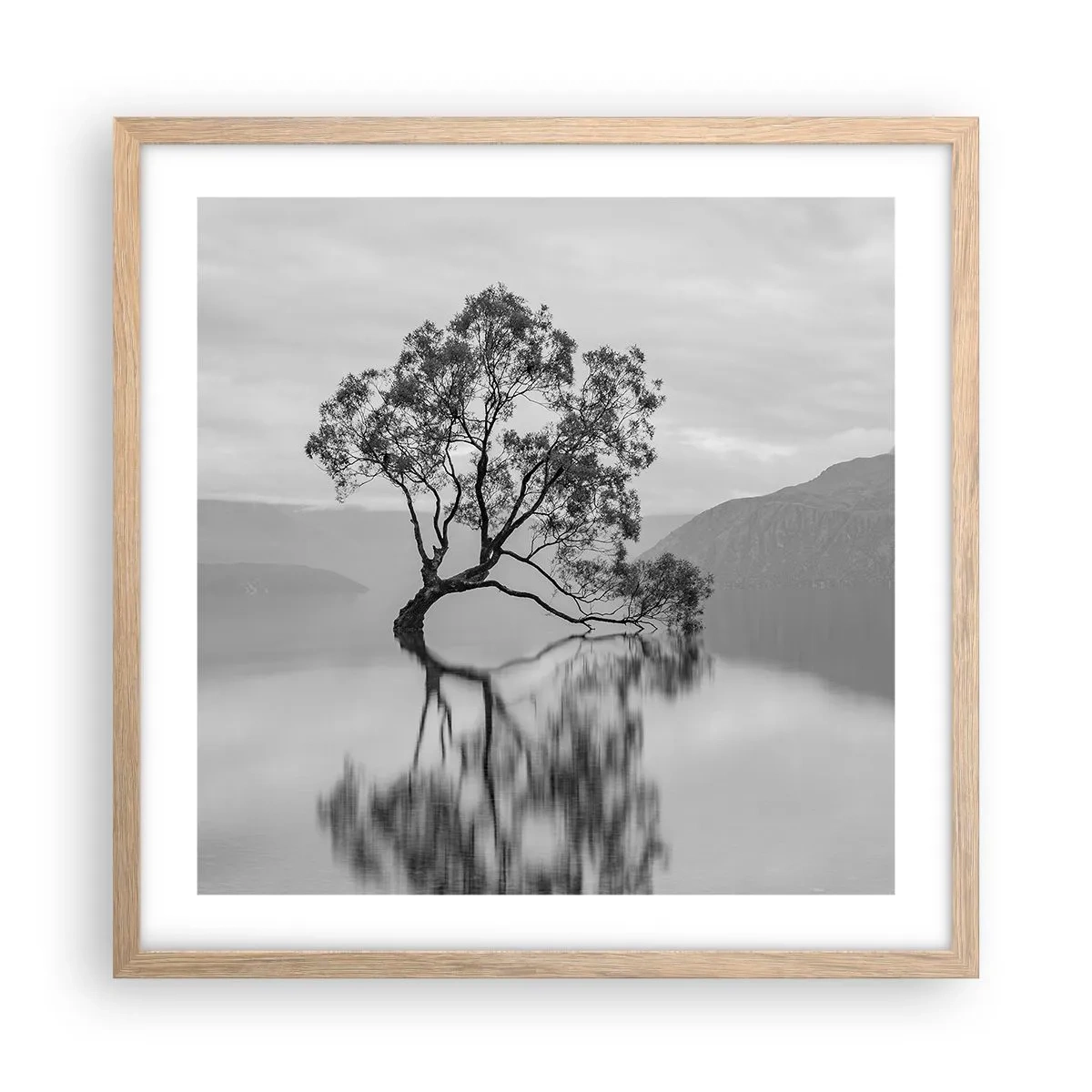 Poster in einem Rahmen aus heller Eiche - Es gibt so ein Land - 50x50 cm