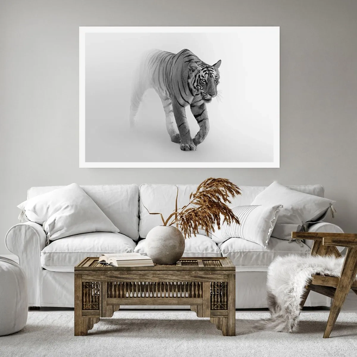 Poster - Ein Tiger taucht aus dem Nebel auf - 100x70cm - Im Nebel gelauert - Moderne Wanddekoration für Wohnzimmer und Schlafzimmer ARTTOR