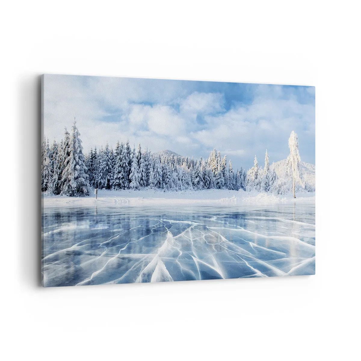 Bild auf Leinwand - Leinwandbild - Ein zugefrorener See, umgeben von einem schneebedeckten Wald - 120x80cm - Eine schillernde und kristallklare Aussicht - Moderne Wanddekoration für Wohnzimmer und Schlafzimmer ARTTOR