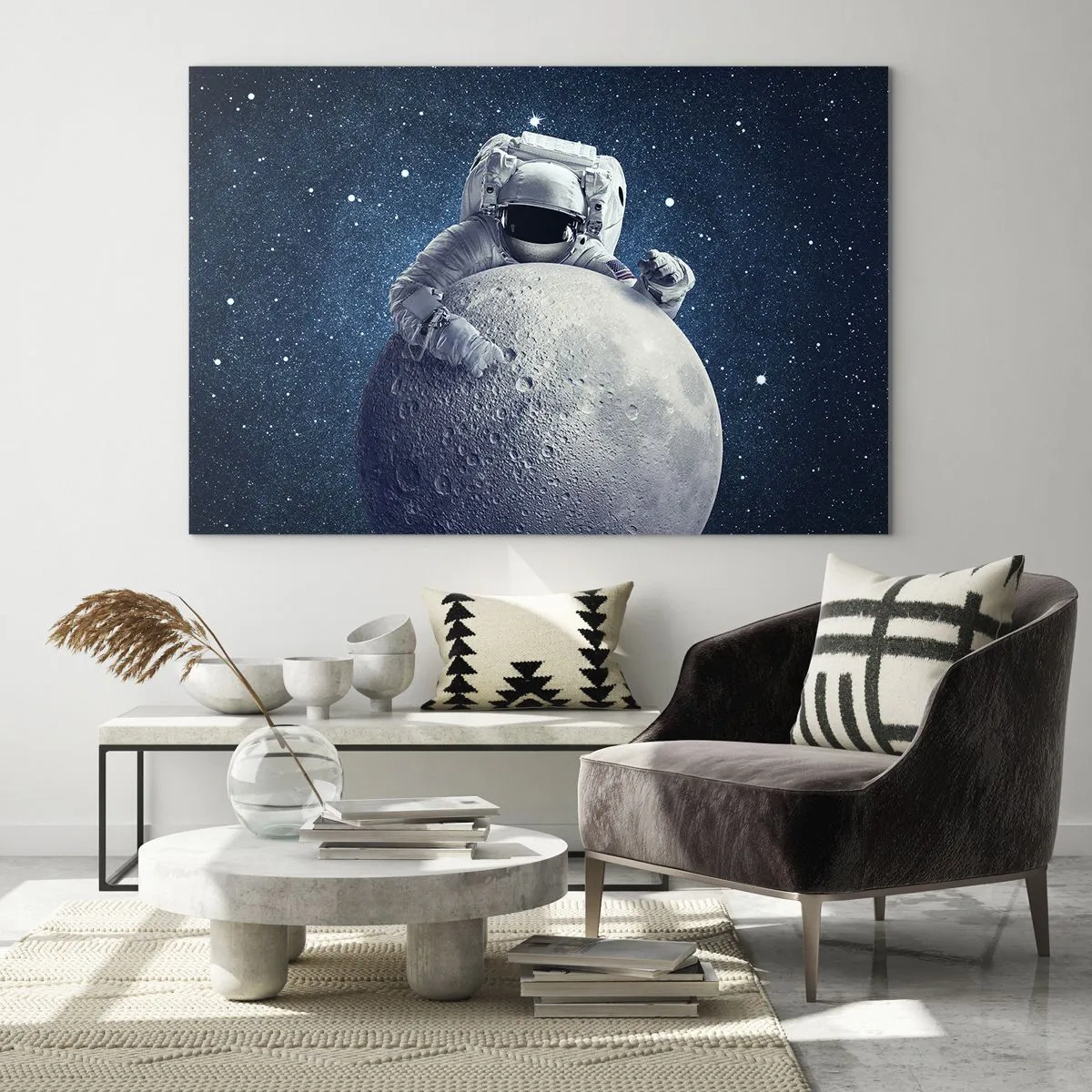 Glasbild - Bild auf glas - Astronaut umarmt den Mond vor einem Sternenhimmel - 120x80cm - Weltraumjoker - Moderne Wanddekoration für Wohnzimmer und Schlafzimmer ARTTOR