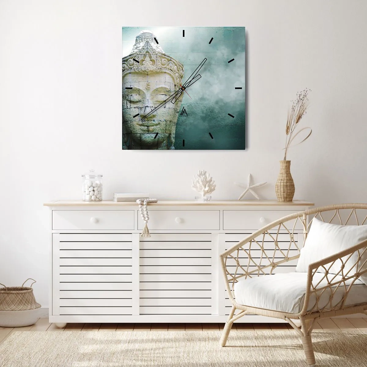 Wanduhr - Glasuhr - Buddha-Statue mit sanftem Nebel vor grünem Hintergrund - 30x30cm - Auf der Suche nach dem Licht - Moderne Wanddekoration für Wohnzimmer und Schlafzimmer ARTTOR
