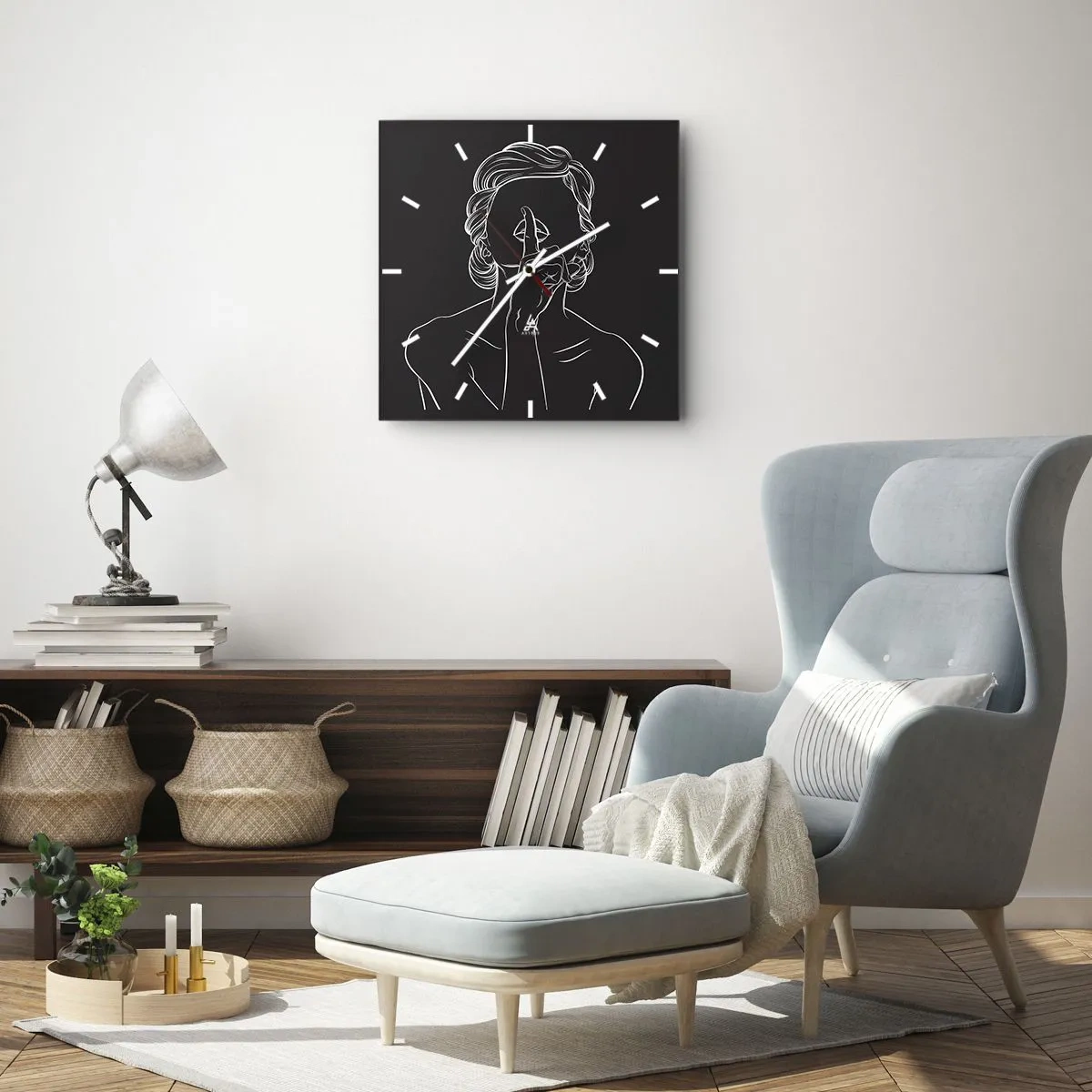 Wanduhr - Glasuhr - Minimalistische Silhouette einer Frau auf schwarzem Hintergrund - 30x30cm - Schönheit erblüht in der Stille - Moderne Wanddekoration für Wohnzimmer und Schlafzimmer ARTTOR