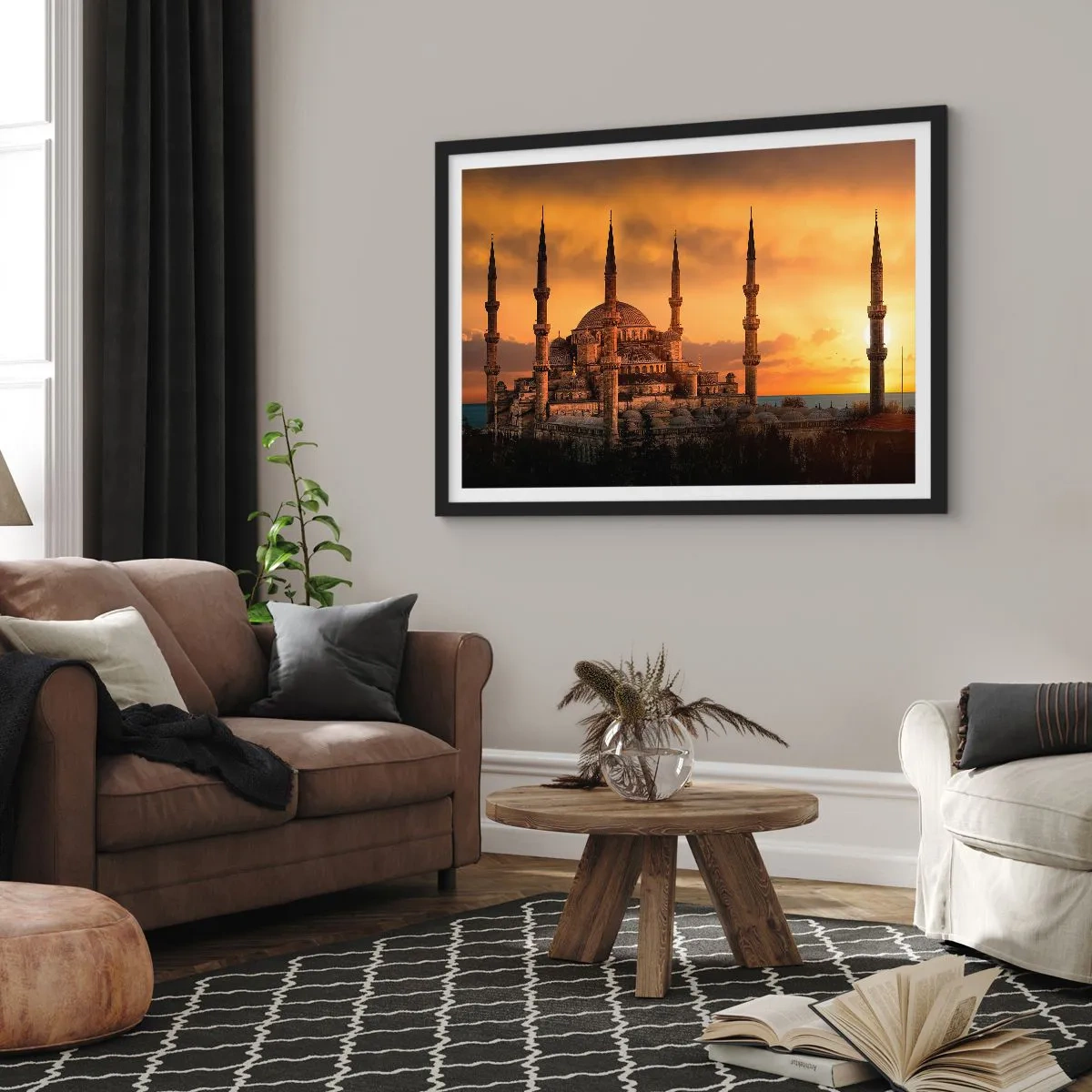 Poster in einem schwarzem Rahmen - Die Moschee bei Sonnenuntergang in warmen Farben - 100x70cm - Gott ist großartig - Moderne Wanddekoration für Wohnzimmer und Schlafzimmer ARTTOR