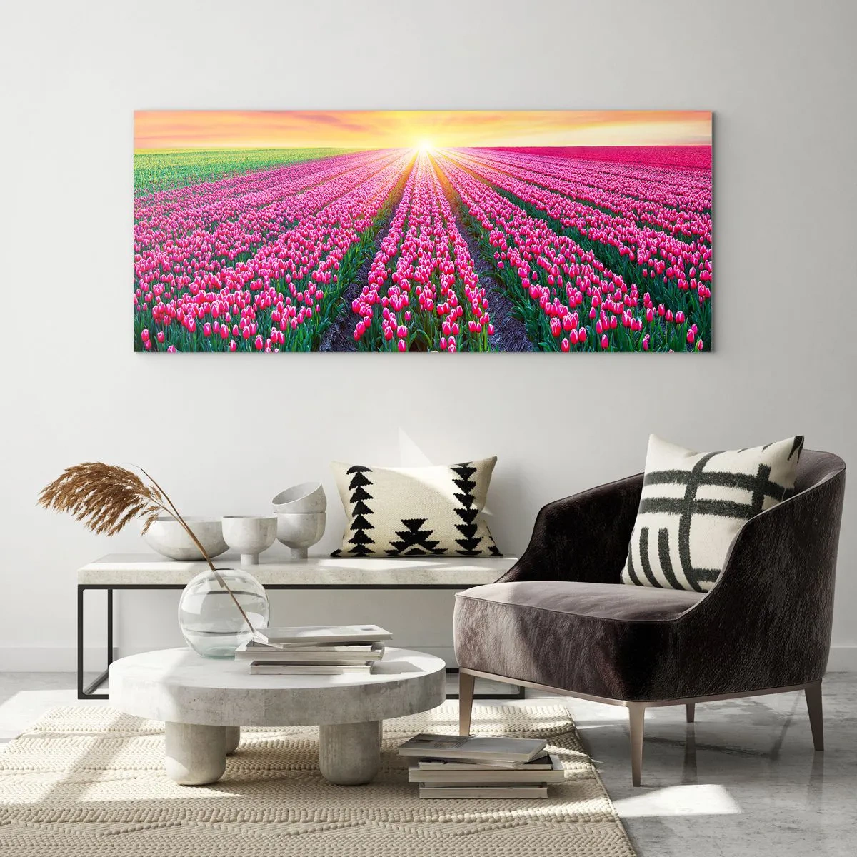 Glasbild - Bild auf glas - Ein Tulpenfeld bei Sonnenuntergang - 140x50cm - Schönheitsfarm - Moderne Wanddekoration für Wohnzimmer und Schlafzimmer ARTTOR