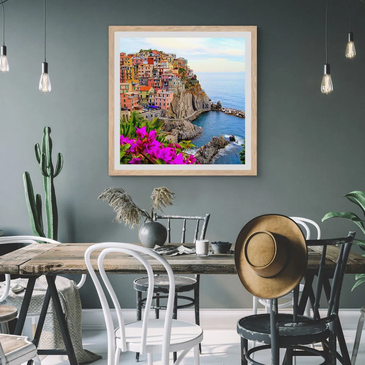 Poster in einem Rahmen aus heller Eiche - Lachende Stadt - 30x30 cm