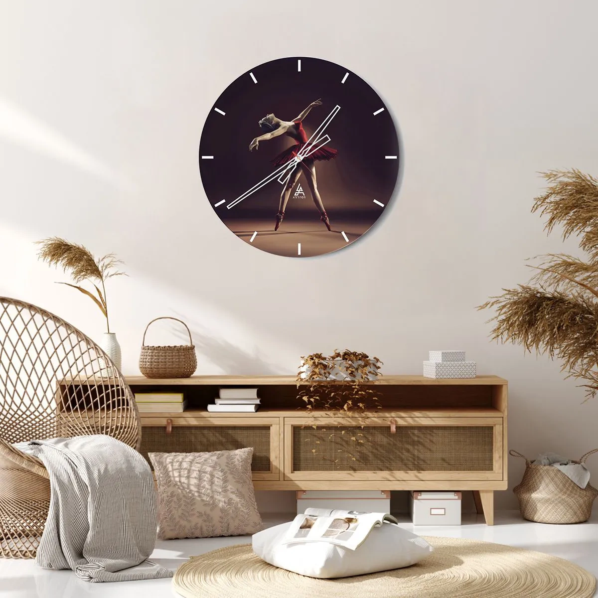 Wanduhr - Glasuhr - Eine Ballerina im roten Kleid in dynamischer Pose - 30x30cm - Eine Primaballerina - Moderne Wanddekoration für Wohnzimmer, Küche und Schlafzimmer ARTTOR