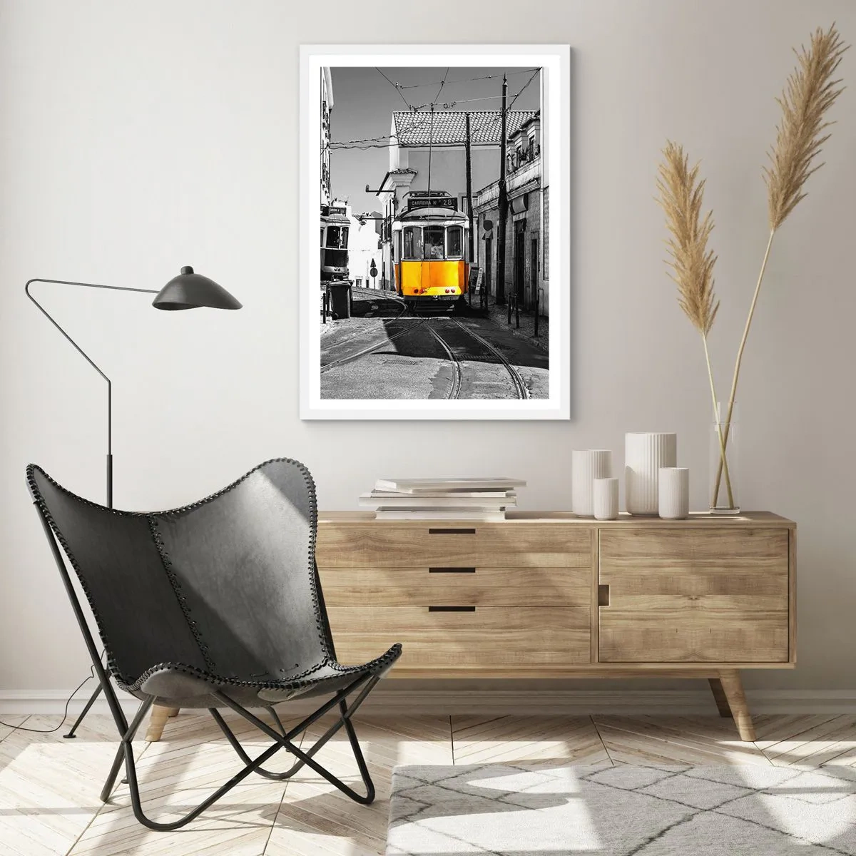 Poster in einem weißen Rahmen - Der Geist von Lissabon - 70x100 cm