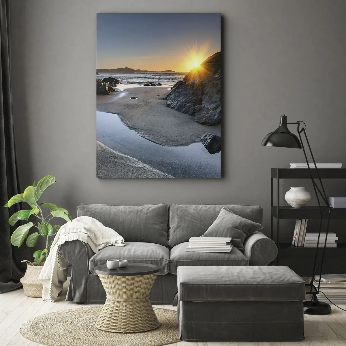 Bild auf Leinwand - Leinwandbild - Malerischer Sonnenuntergang an einem felsigen Strand - 80x120cm - Unberührt von menschlicher Hand - Moderne Wanddekoration für Wohnzimmer und Schlafzimmer ARTTOR