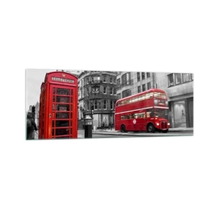 Glasbild - Bild auf glas - Eine rote Telefonzelle und ein Doppeldeckerbus in London mit der Stadt im Hintergrund - 140x50cm - Das Rotste in Europa - Moderne Wanddekoration für Wohnzimmer und Schlafzimmer ARTTOR