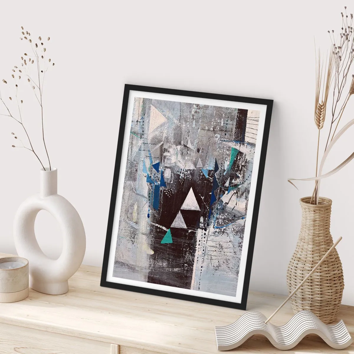 Poster in einem schwarzem Rahmen - Überschreibende Reihenfolge der Dreiecke - 30x40 cm