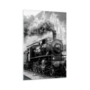 Glasbild - Bild auf glas - Eine schwarz-weiße Dampflokomotive vor einer Berglandschaft - 70x100cm - Steht am Bahnhof ... - Moderne Wanddekoration für Wohnzimmer und Schlafzimmer ARTTOR