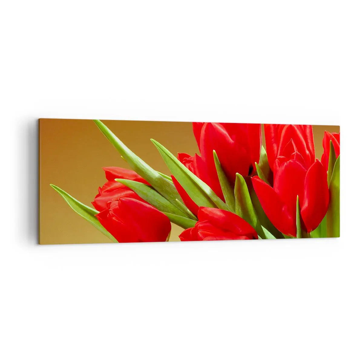 Bild auf Leinwand - Leinwandbild - Ein Strauß roter Tulpen auf goldenem Hintergrund mit grünen Blättern. - 140x50cm - Ein Haufen Frühlingsfreude - Moderne Wanddekoration für Wohnzimmer und Schlafzimmer ARTTOR