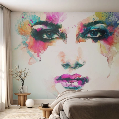 Fototapete Standard Eco - Ein mit einem Regenbogen gemaltes Porträt - Abstraktion, Das Gesicht einer Frau, Stück - 250x175 cm