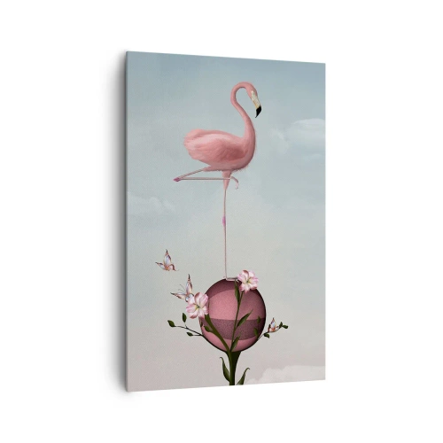 Bild auf Leinwand - Leinwandbild - Ein rosa Flamingo balanciert auf einem Blumenball - 80x120cm - Basketball-Allegorie - Moderne Wanddekoration für Wohnzimmer und Schlafzimmer ARTTOR