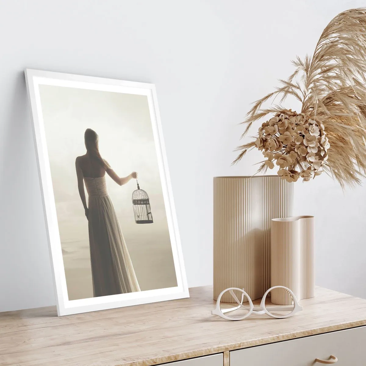 Poster in einem weißen Rahmen - Sei frei - 70x100 cm